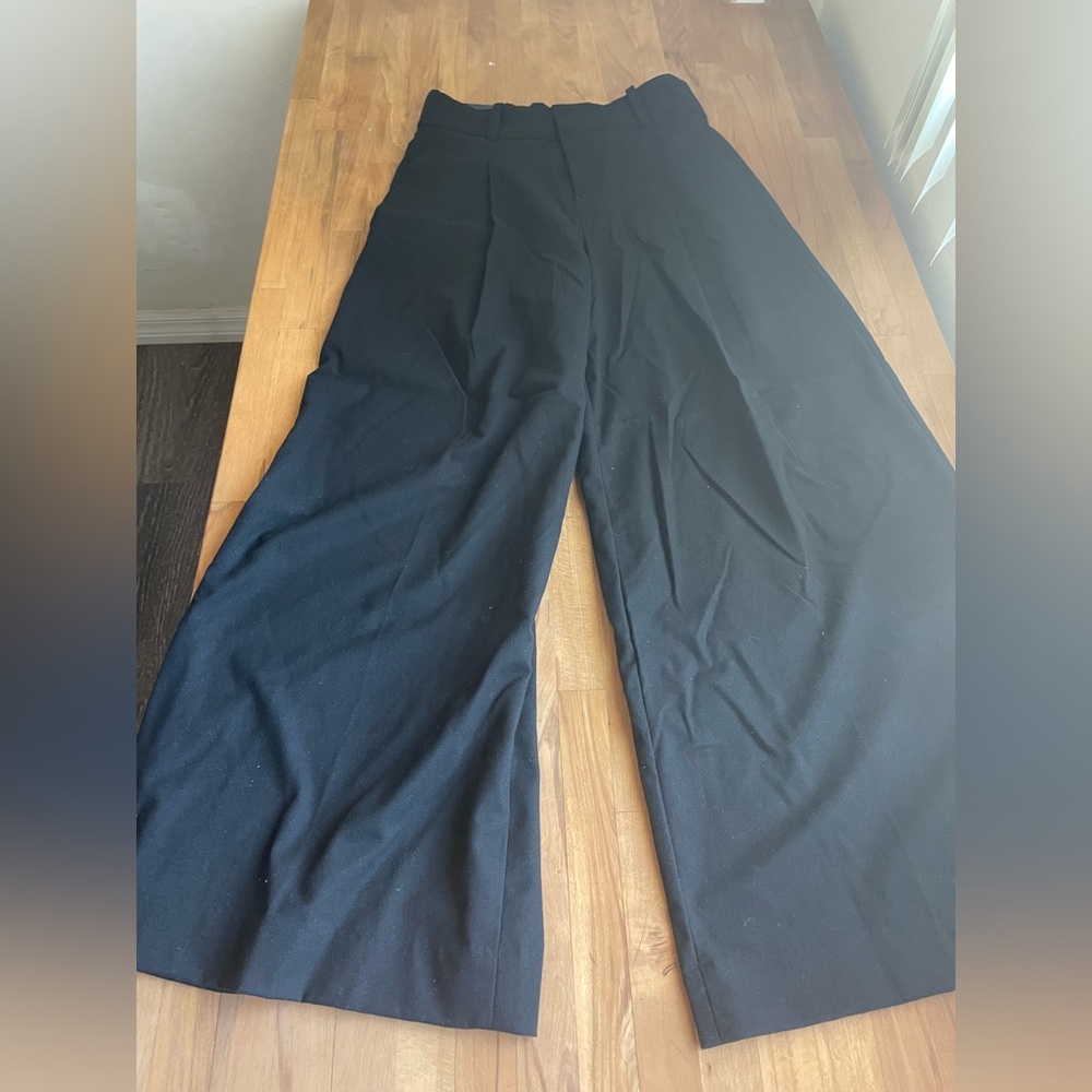 Banana Republic high waist, wide leg slacks, Size 6, NWT